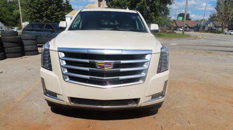 2015 Cadillac Escalade for sale at RIVERSIDE CUSTOM AUTOMOTIVE in Mc Minnville TN