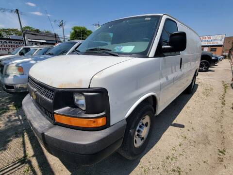 2013 Chevrolet Express for sale at SAM'S AUTO SALES in Chicago IL