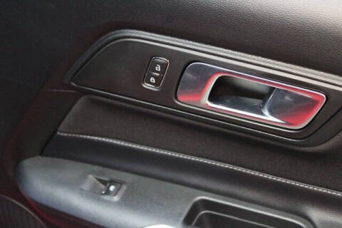 2022 Ford Mustang EcoBoost