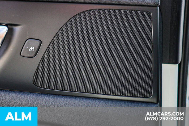 2024 Volvo S60 B5 Core Dark Theme