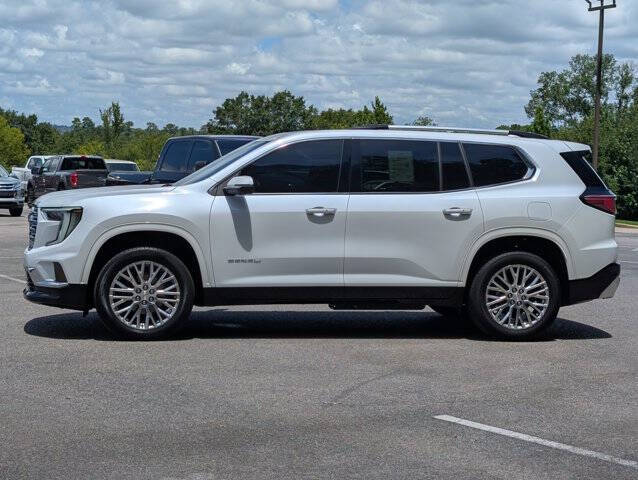 2024 GMC Acadia Denali