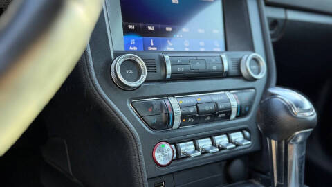 2019 Ford Mustang EcoBoost