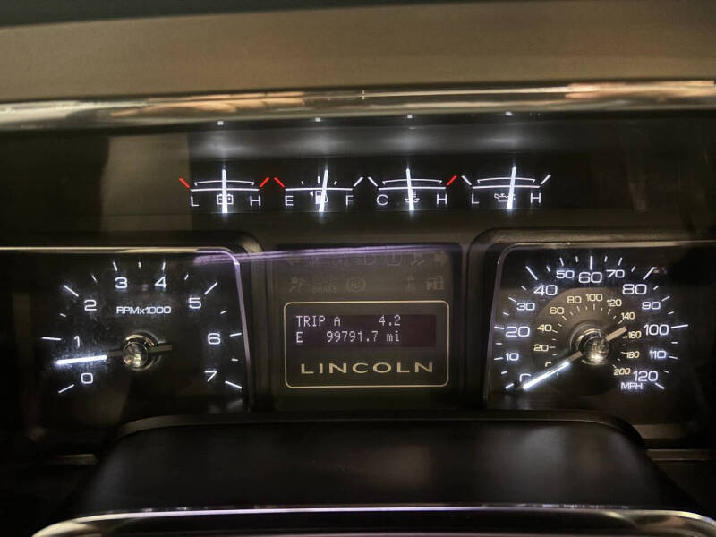 2014 Lincoln Navigator