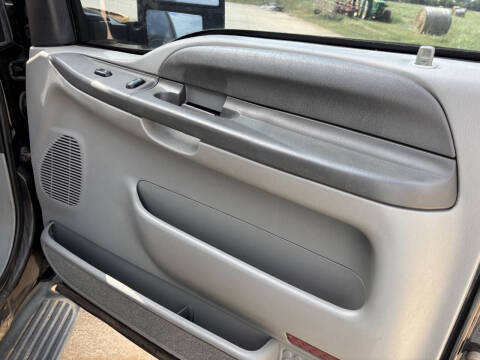 2003 Ford Excursion XLT