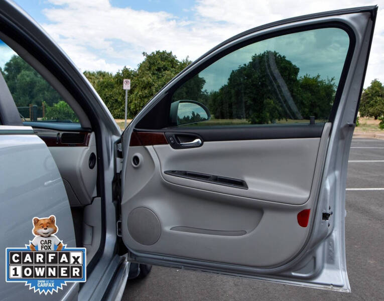 2011 Chevrolet Impala LS