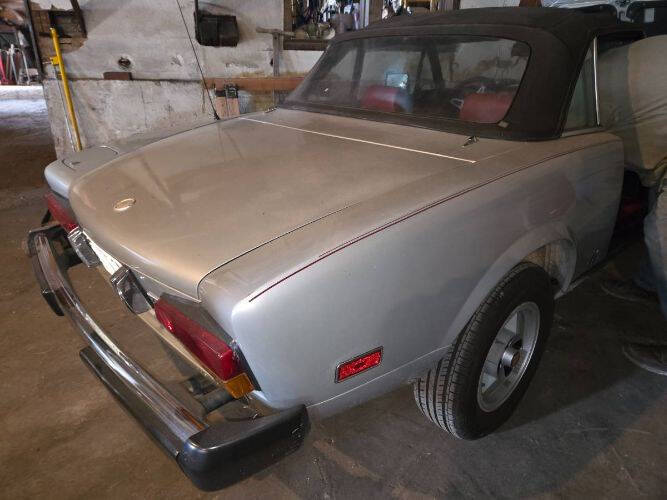 1982 FIAT 124 Spider