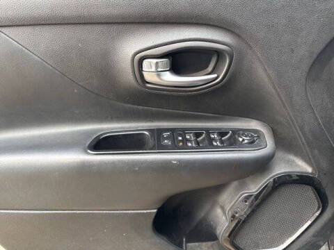 2017 Jeep Renegade Altitude