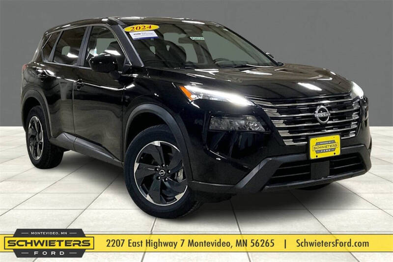 2024 Nissan Rogue SV's photo