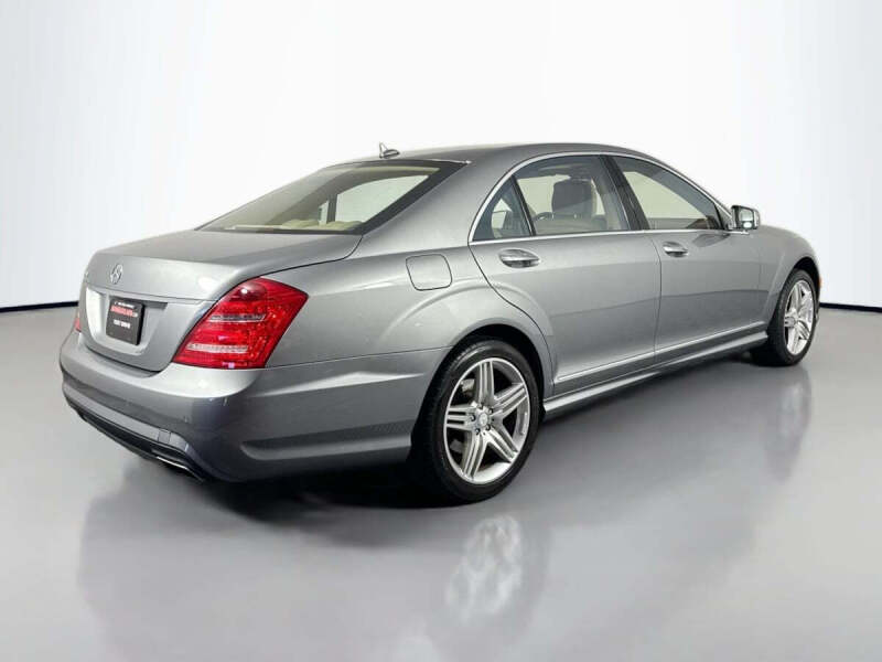 2013 Mercedes-Benz S-Class S 550