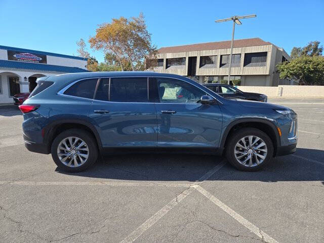 2025 Buick Enclave Preferred