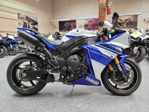 2014 Yamaha YZF-R1