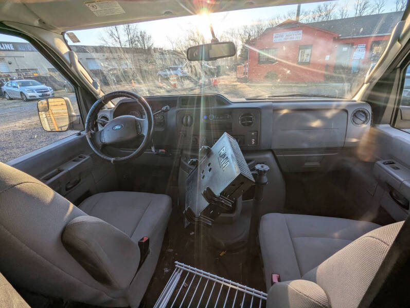 2012 Ford E-Series E-250