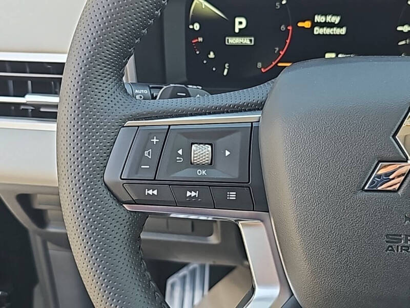 2025 Mitsubishi Outlander SEL Platinum Edition