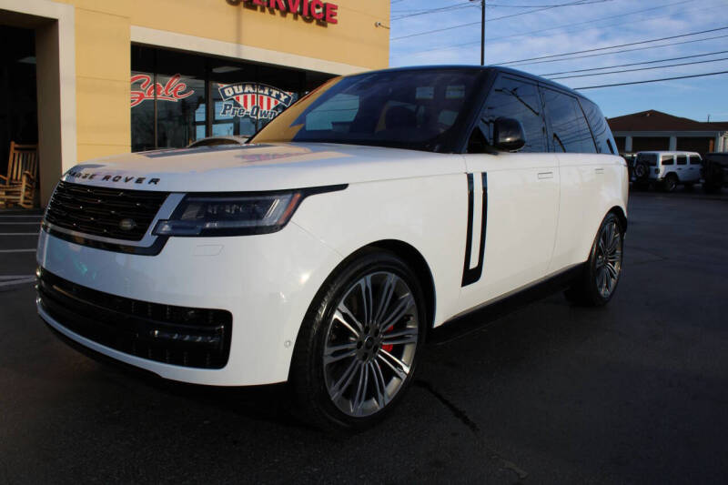 2023 Land Rover Range Rover P530 SE