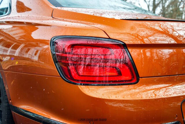 2024 Bentley Flying Spur Mulliner W12