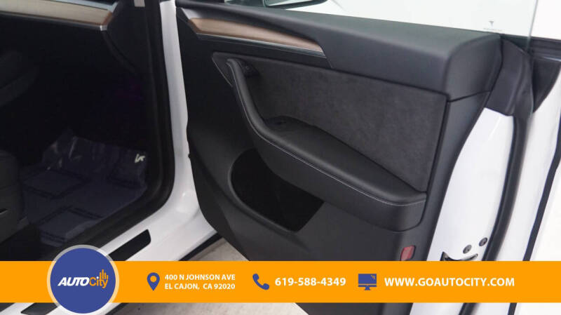 2023 Tesla Model Y Performance