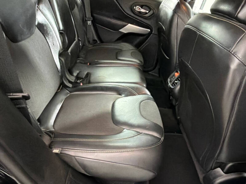 2018 Jeep Cherokee Latitude Plus