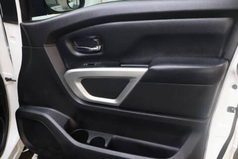 2018 Nissan Titan SV