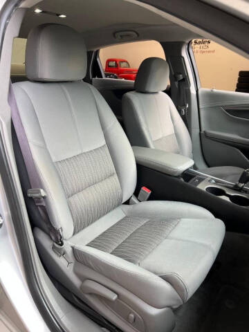 2017 Chevrolet Impala LS