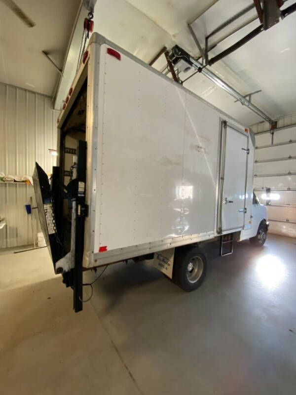 2004 SOLD Chevy Cube Van Tommy Lift Hydraulic Lift, Miles 52,868 for sale at Albers Sales and Leasing, Inc in Bismarck ND