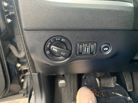 2012 Chrysler 300 SRT8