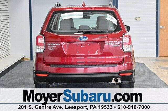 2017 Subaru Forester 2.5i