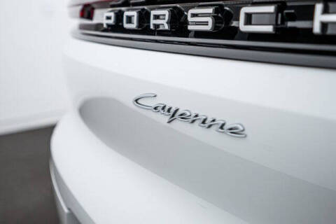 2025 Porsche Cayenne Coupe