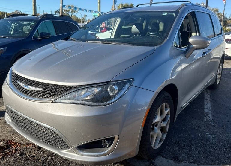 2018 Chrysler Pacifica Touring L Plus