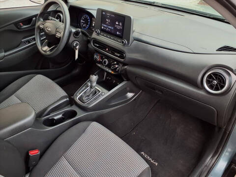 2022 Hyundai Kona SE