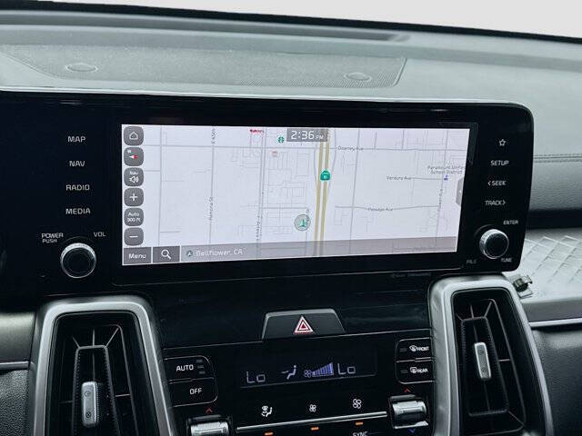 2022 Kia Sorento S