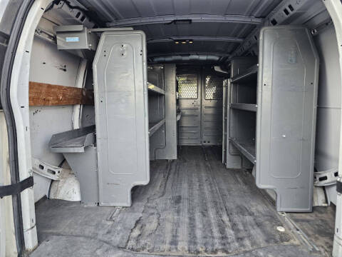 2016 Chevrolet Express 2500