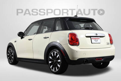 2015 MINI Hardtop 4 Door Cooper