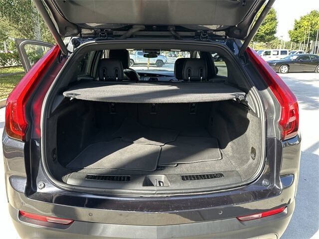 2023 Cadillac XT4 Premium Luxury