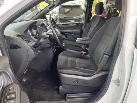 2019 Dodge Grand Caravan SE