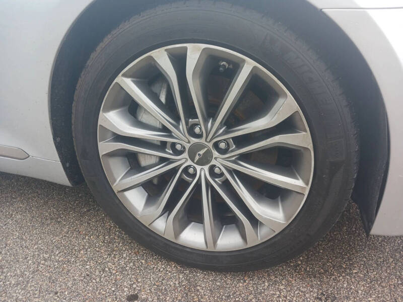 2015 Hyundai Genesis