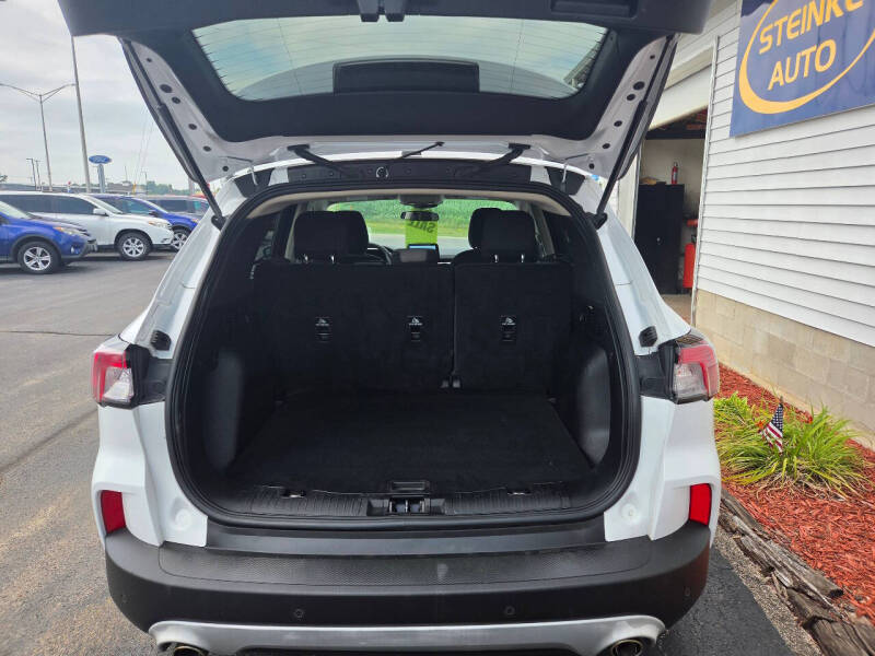 2020 Ford Escape SE