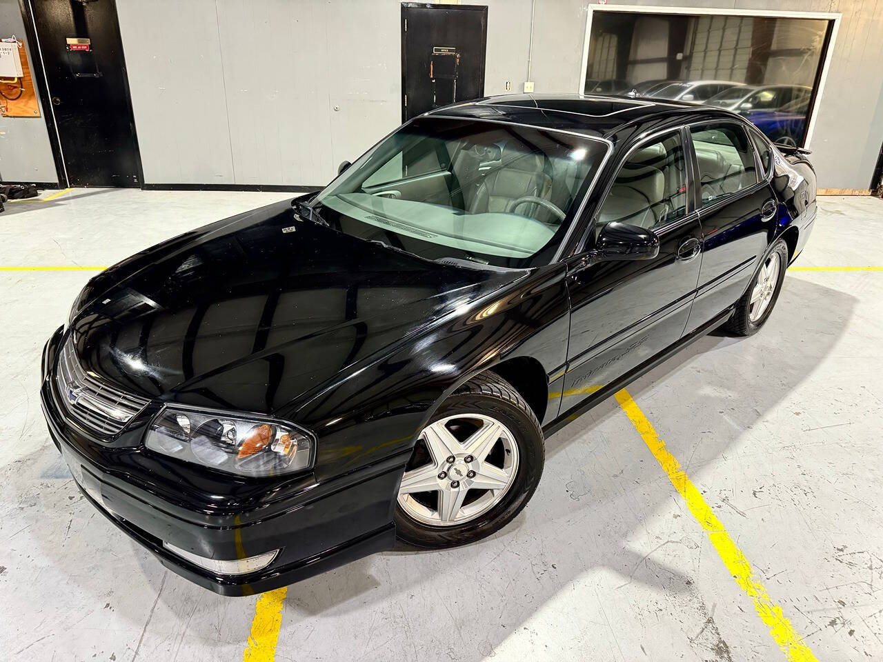 2004 Chevrolet Impala for sale at Carnival Car Company in Victoria, TX