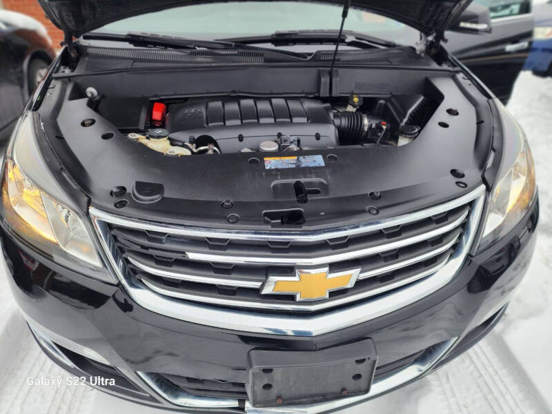 2017 Chevrolet Traverse LT