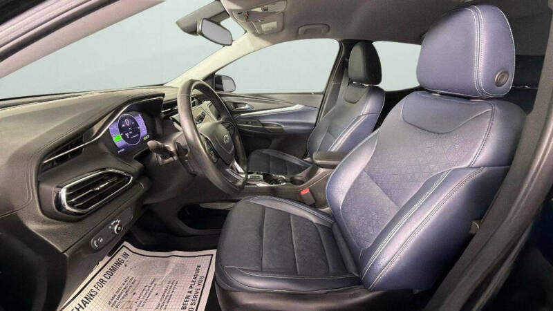 2023 Chevrolet Bolt EUV LT