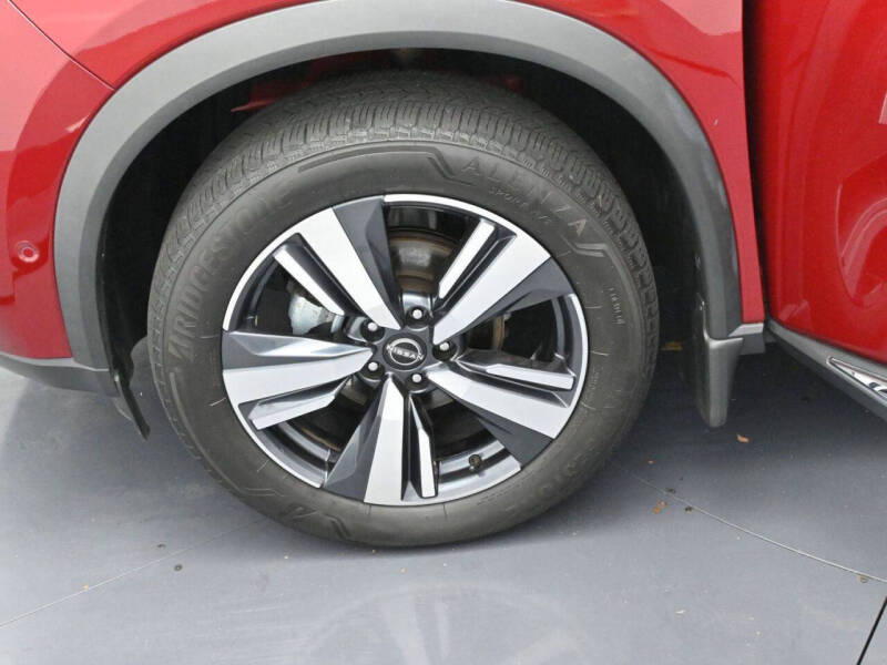 2022 Nissan Rogue SL