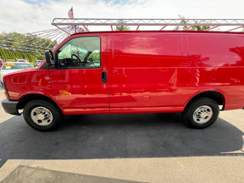 2013 Chevrolet Express for sale at Johnson Car Company llc in Crown Point IN