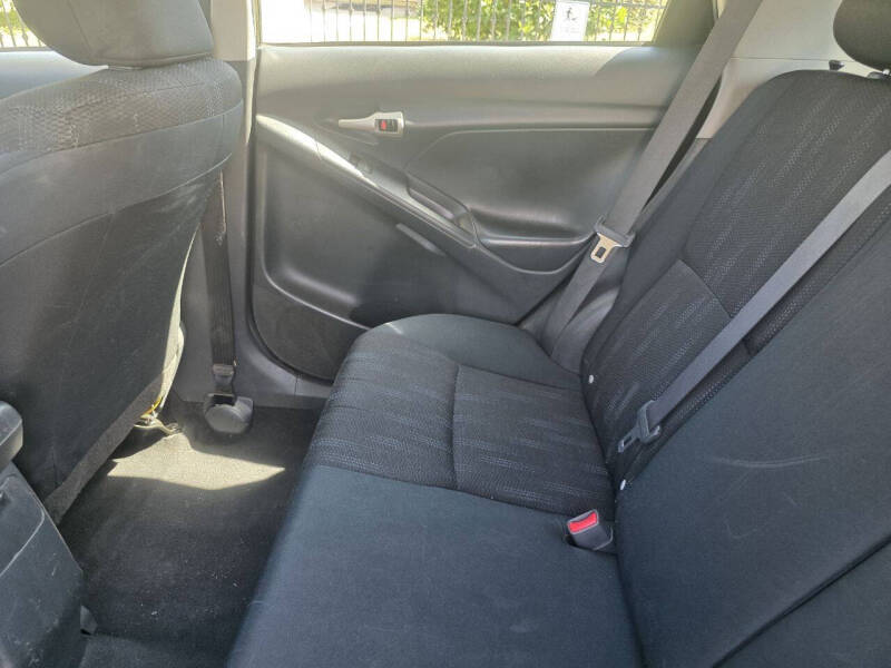 2011 Toyota Matrix