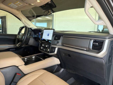 2023 Ford Expedition XLT