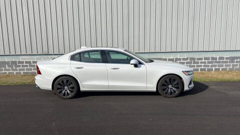 2021 Volvo S60 Recharge T8 Inscription