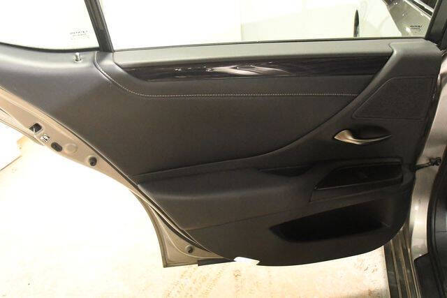 2019 Lexus ES 350 Luxury