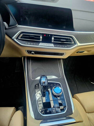 2022 BMW X7 xDrive40i