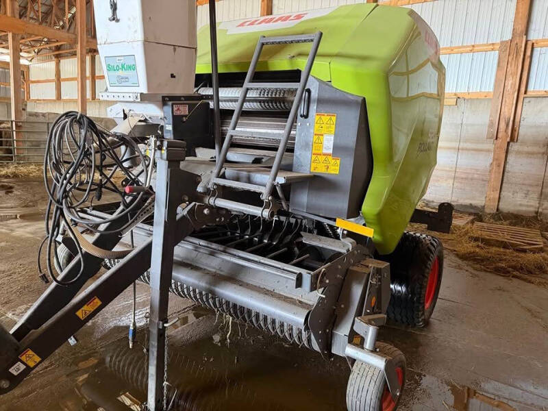2022 CLAAS 520 RF