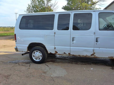 2005 Ford E-Series E-350 SD XLT