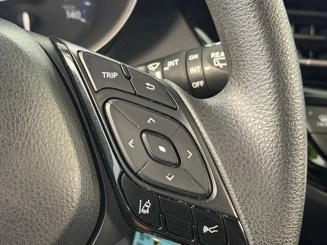 2019 Toyota C-HR LE