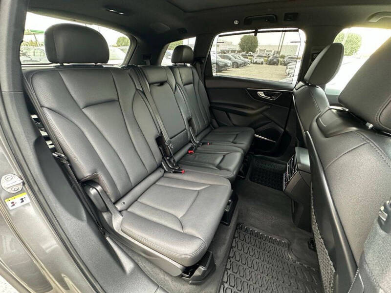 2021 Audi Q7 quattro Premium Plus 45 TFSI